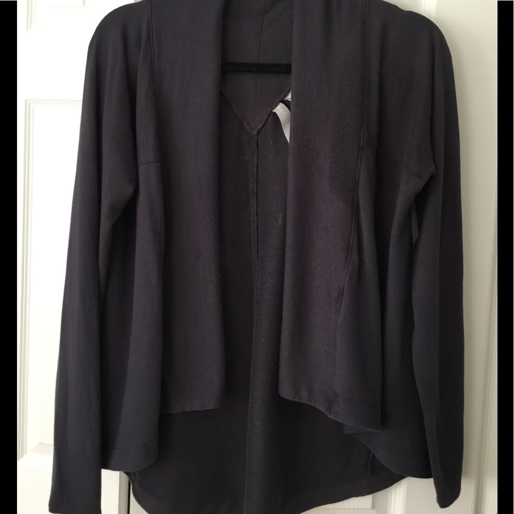 Athleta Nirvana wrap